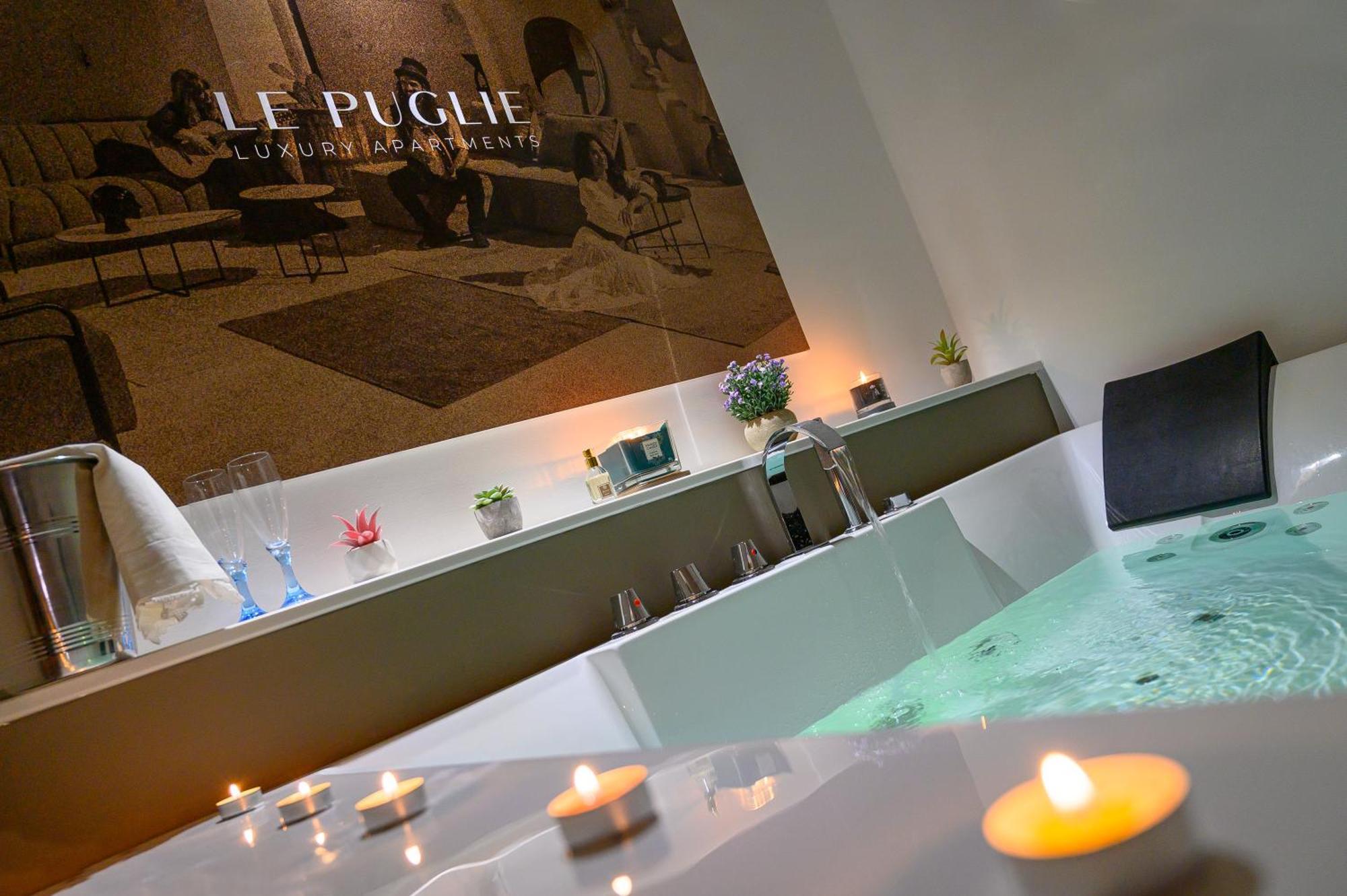 Le Puglie Luxury Apartments Molfetta Bagian luar foto